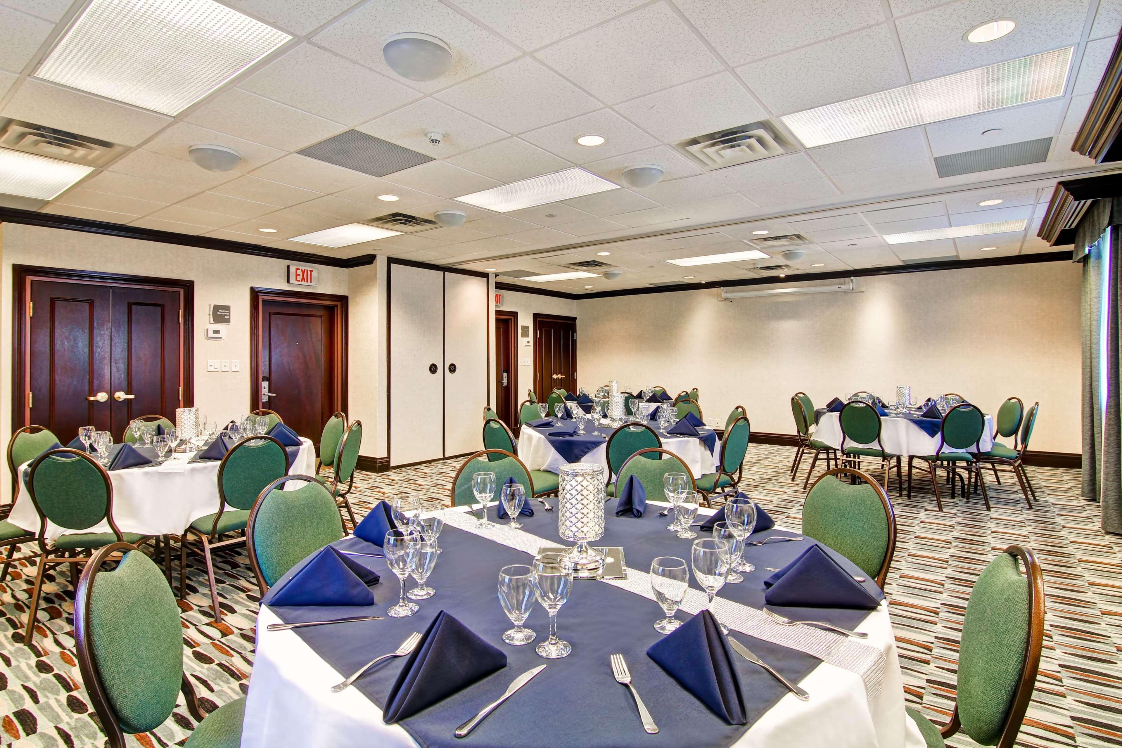 Homewood Suites By Hilton Toronto Mississauga Exterior foto