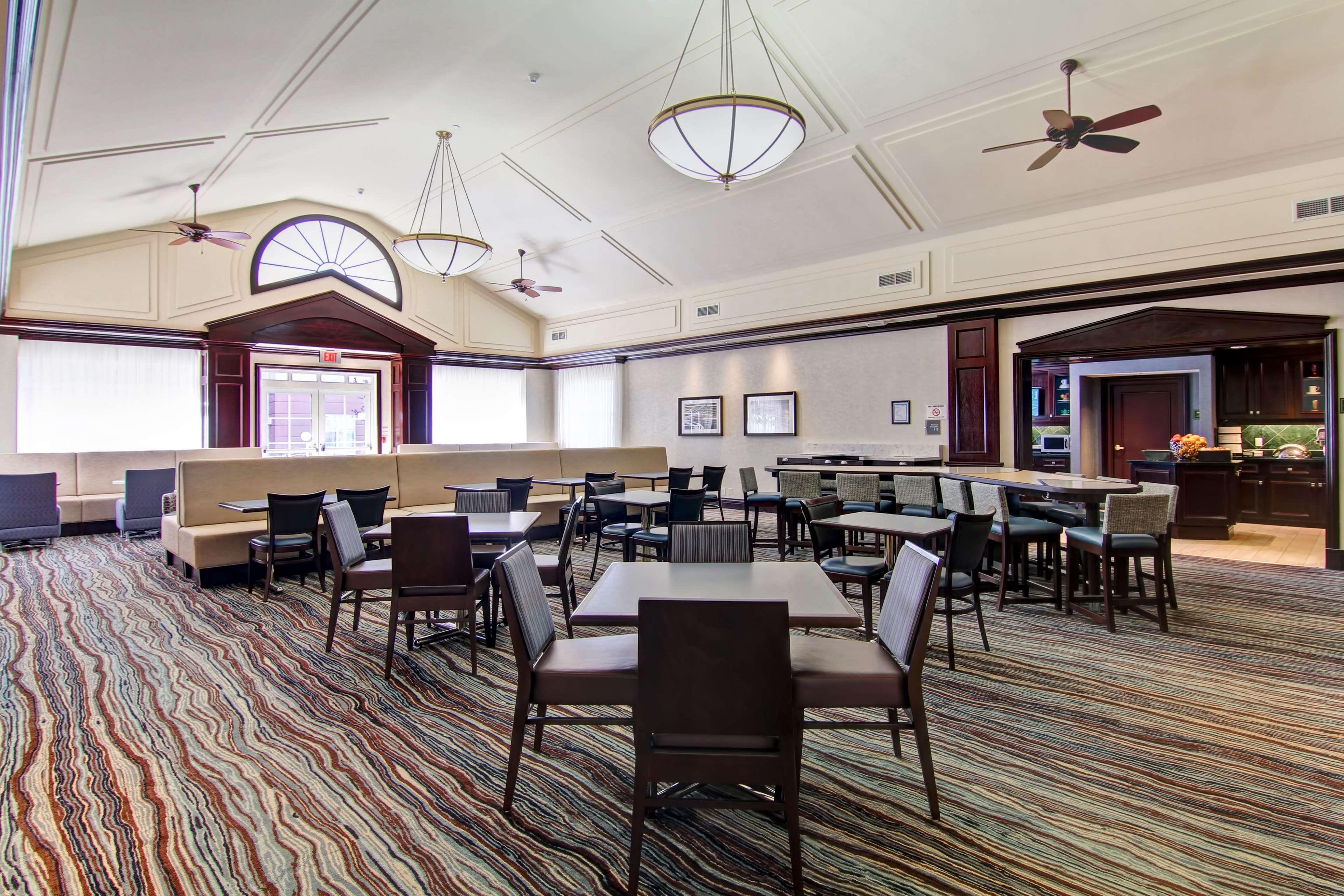 Homewood Suites By Hilton Toronto Mississauga Exterior foto